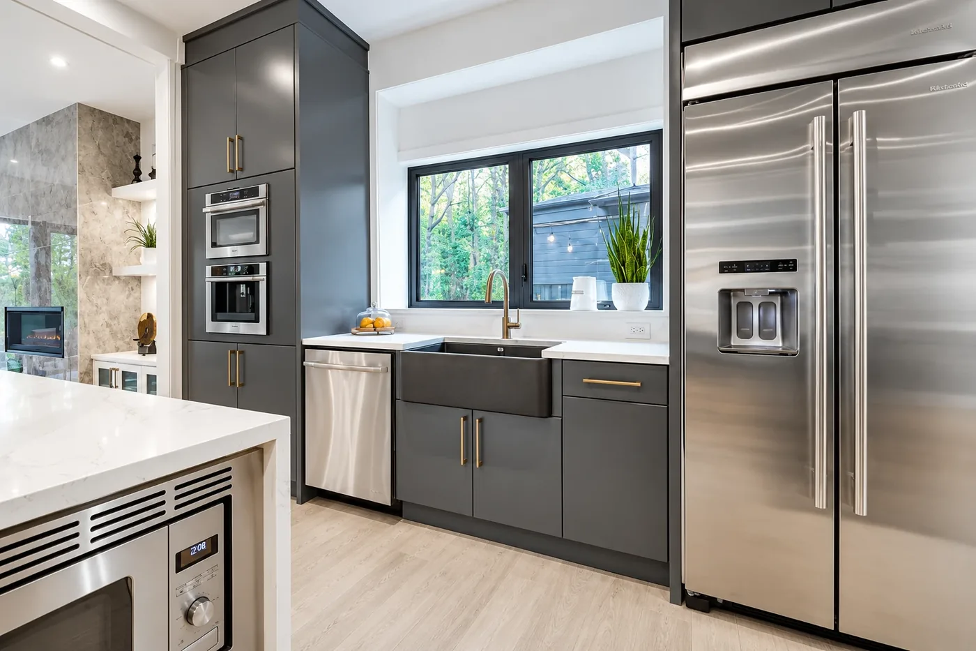 Full stainless appliance suite installed across a San Diego kitchen